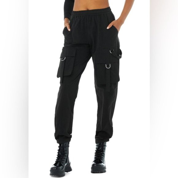 ALO Yoga Black Cargo Joggers - Picture 6 of 6